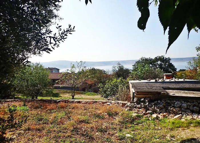 In Near Paklenica סטאריגרד-פקלניצה